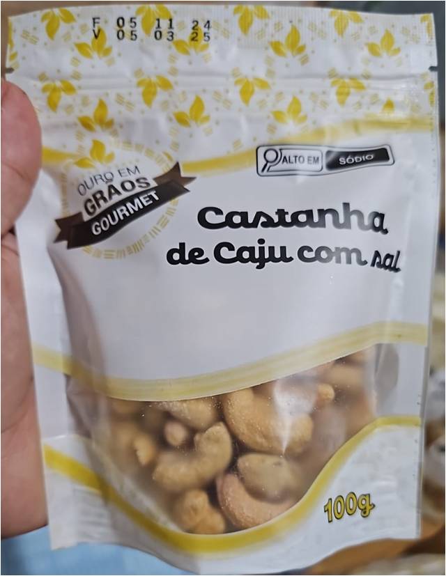 Castanha de Caju com Sal - PCT 100GR